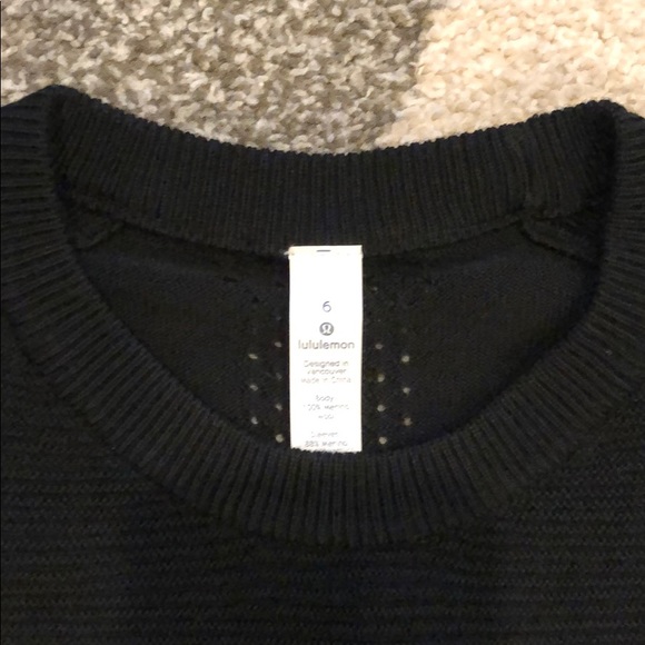 Lululemon Black Sweater Size 6 - Picture 2 of 4